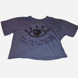 Give Only Positive Vibes To The World Cropped Tee Size Large